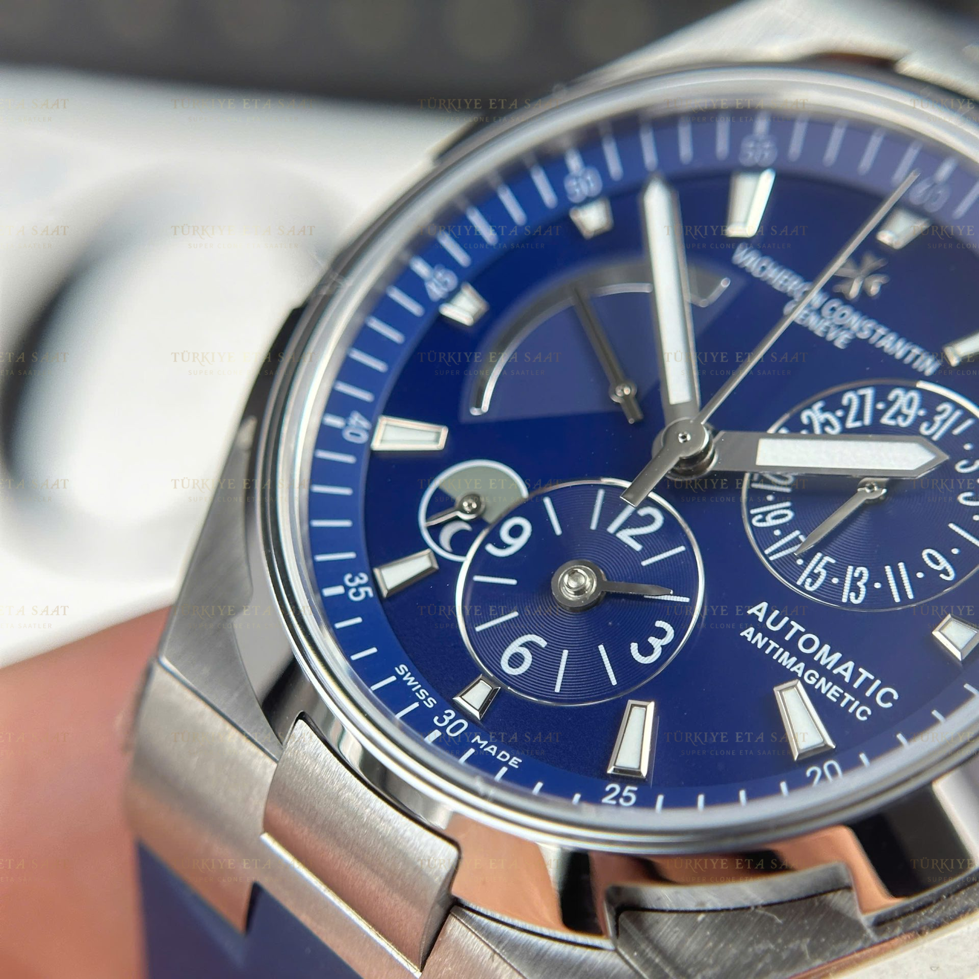 Vacheron-Constantin-Overseas-Dual-Time-47450-9F-42mm-turkiyeetasaat-eta-saat (4) Vacheron-Constantin-Overseas-Dual-Time-47450-9F-42mm-turkiyeetasaat-eta-saat (4)